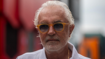 Flavio Briatore apre Crazy Pizza a Napoli