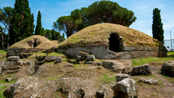 Coppia danese restituisce reperti etruschi italiani