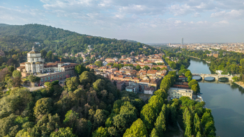 Crisi immobiliare nelle colline torinesi con oltre 300 ville in vendita