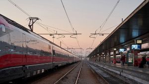 Caro treni a Natale:prezzi dei biglietti ferroviari triplicati