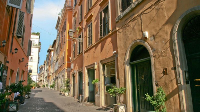 Via dei Coronari