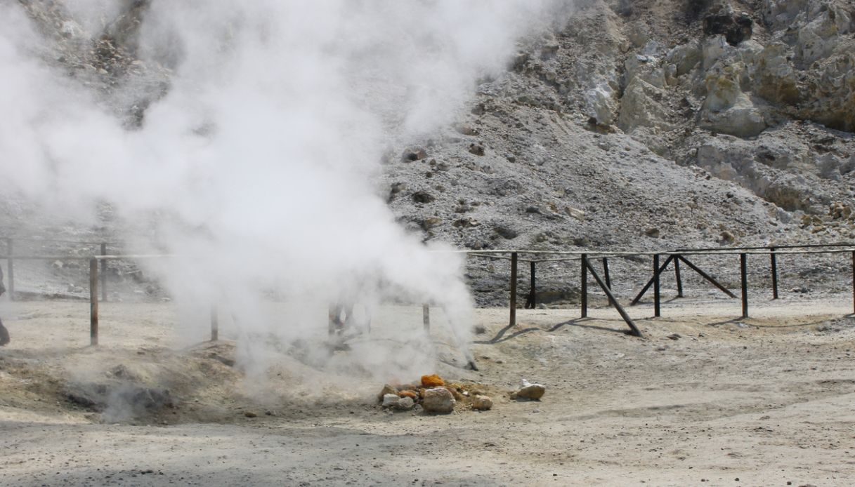 Campi Flegrei, scoperta forte eruzione