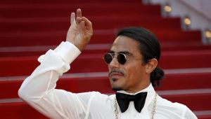 Salt Bae apre a Milano a Casa Brera