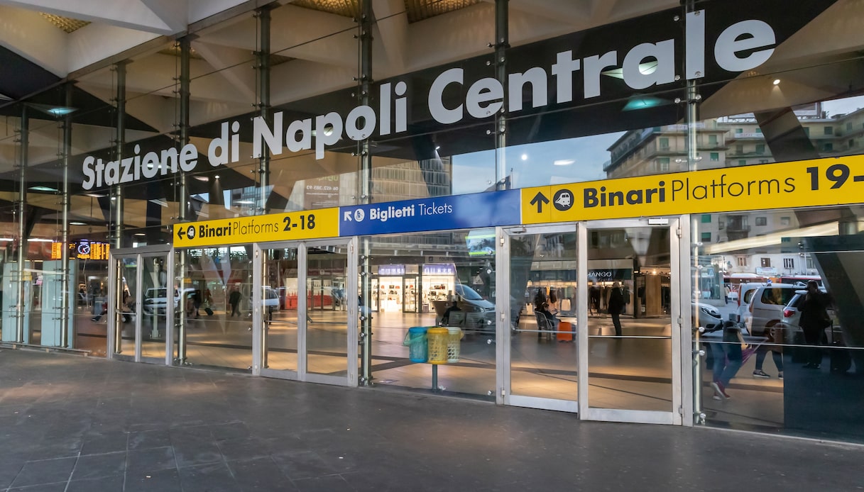 Stazione di Napoli