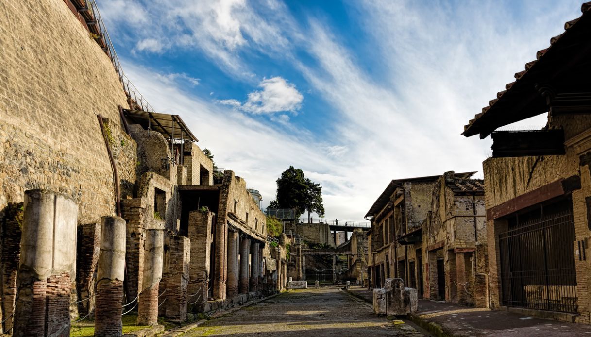 Villa dei Papiri, Ercolano