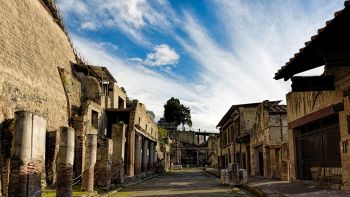 Villa dei Papiri, Ercolano
