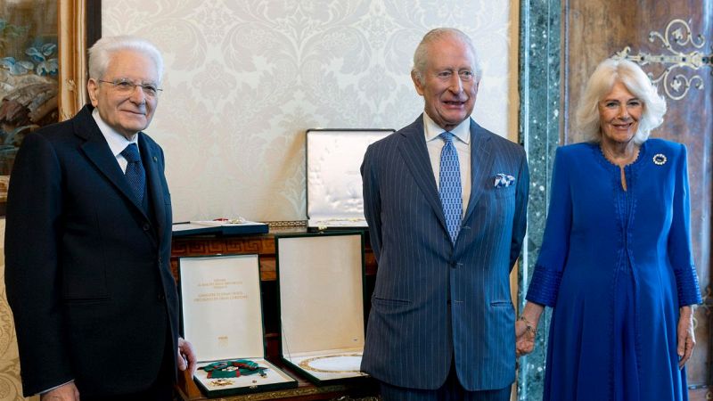 Cena di Stato tra Mattarella, Re Carlo e Camilla