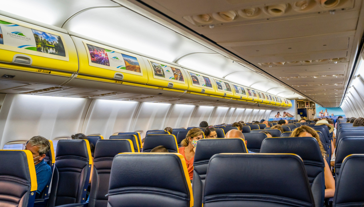 Annuncio Ryanair su dieta fa sorridere Bari