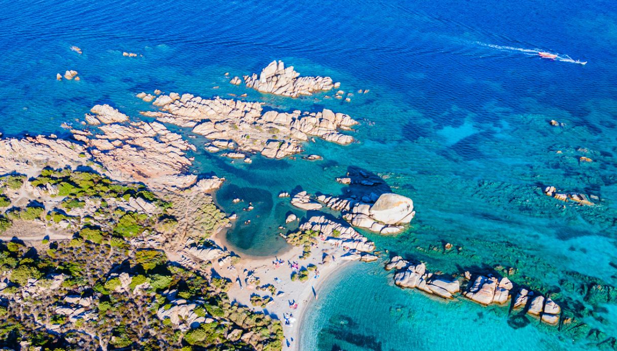 NuovSpiaggia de La Maddalena: nuove regole