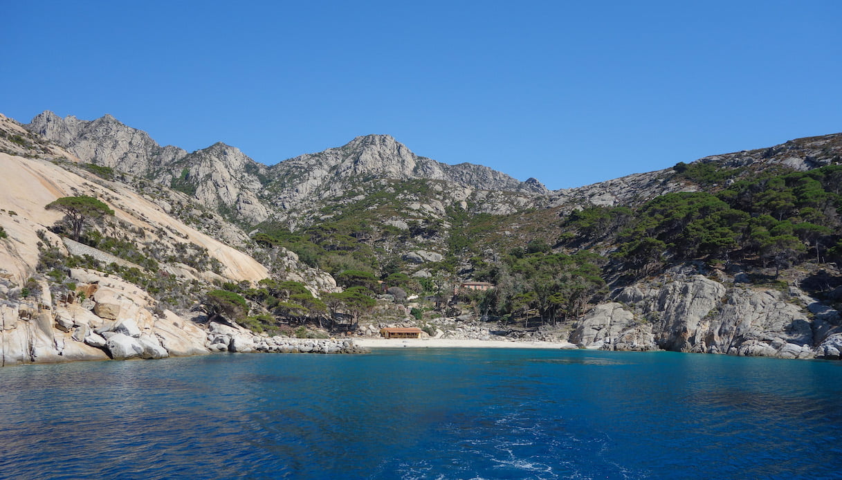 Le isole su cui è vietato andare in vacanza in Italia