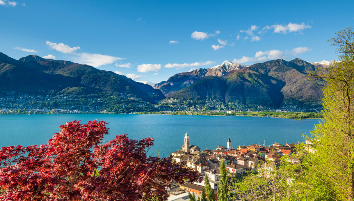 The Gentlemen Netflix sul Lago Maggiore