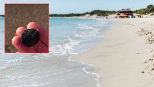 Spiagge italiane invase da dischetti