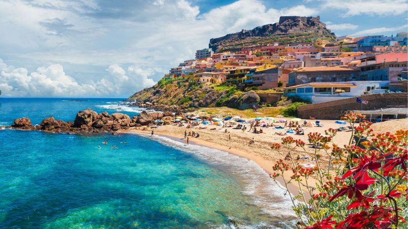 Sardegna, i borghi dove gli stranieri comprano casa