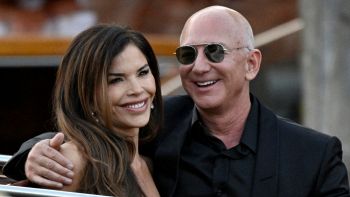 Bezos - Sanchez, luna di miele