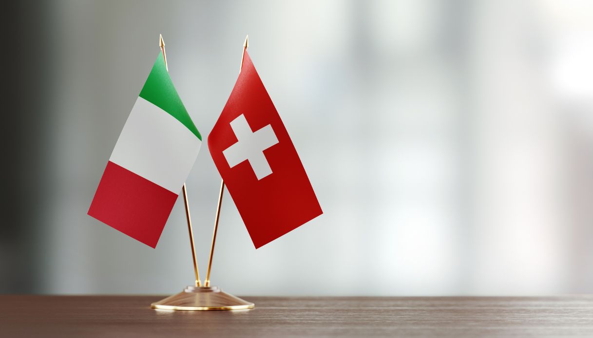 Milionari in fuga verso l'Italia, la Svizzera s'indigna