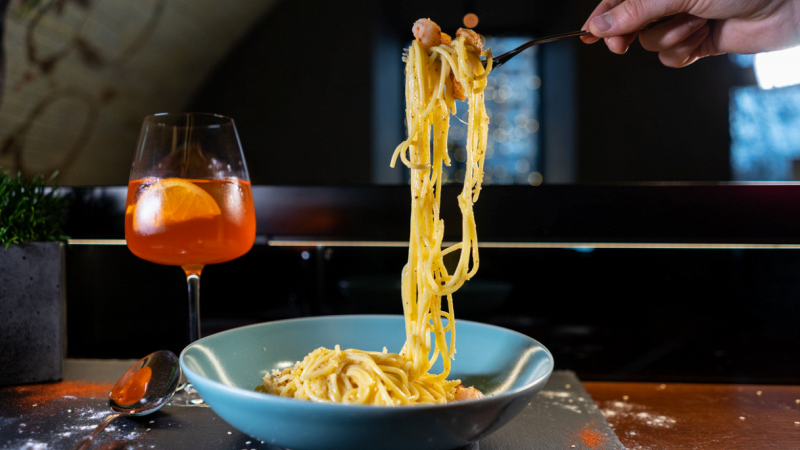 spritz-carbonara-hanno-divorato-italia-nyt