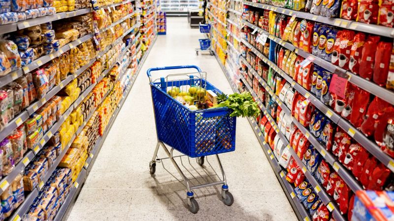Inflazione e prezzi, la classifica dei rincari al supermercato