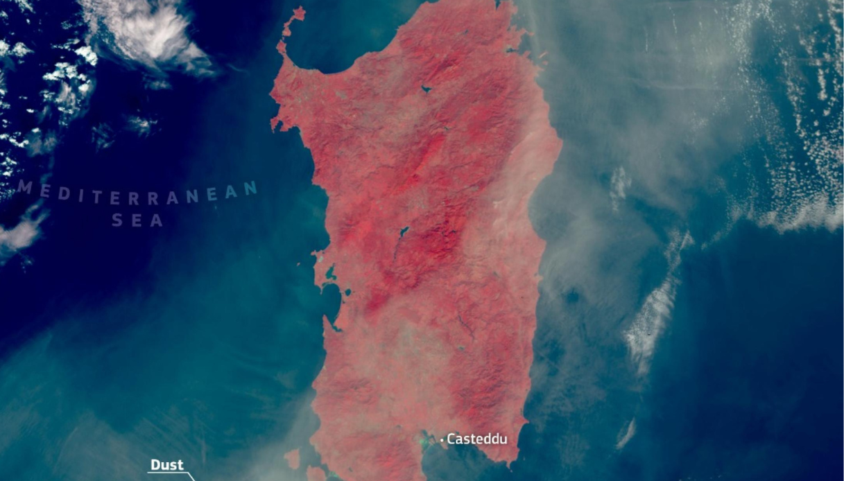 Sardegna e polvere del Sahara nella foto satellitare