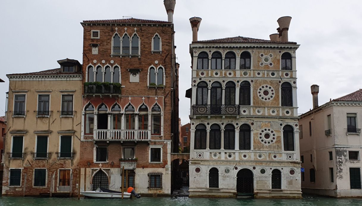 Ca' Dario, in vendita