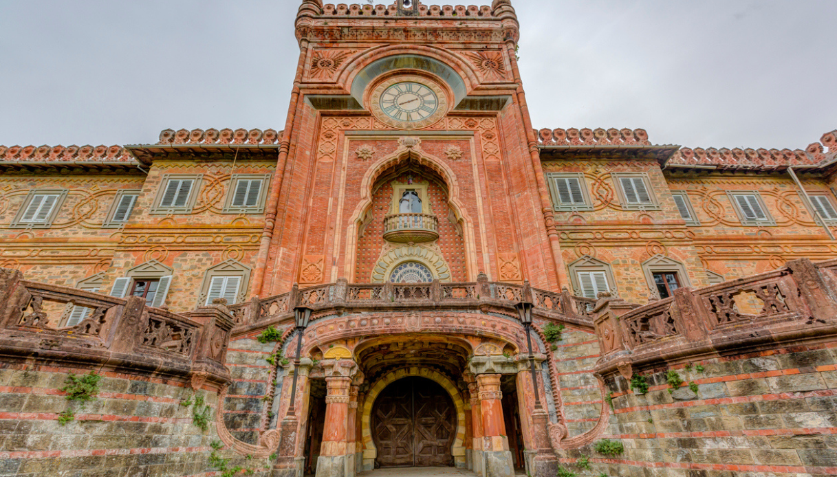 Sammezzano set di Sandokan con Can Yaman