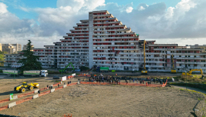 demolizione-vela-rossa-scampia-immagini-drone