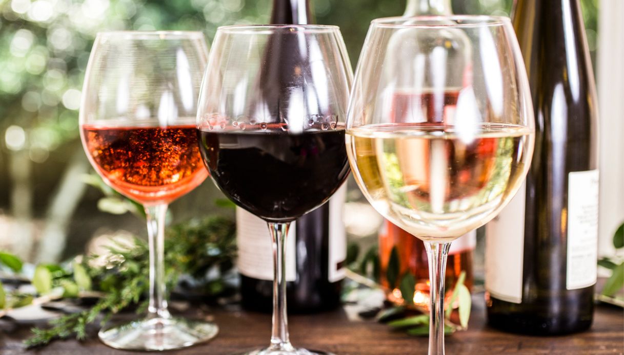 I vini italiani da regalare a Natale 2025 secondo il NYT