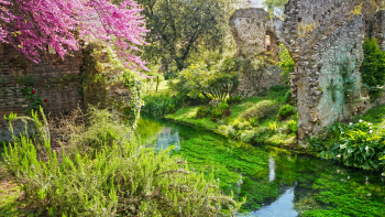 Giardino di Ninfa aperture 2026