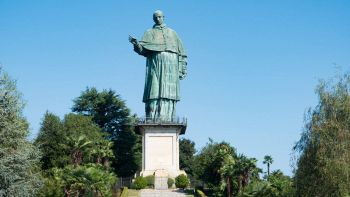 Statua San Carlone