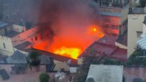Incendio teatro Sannazaro