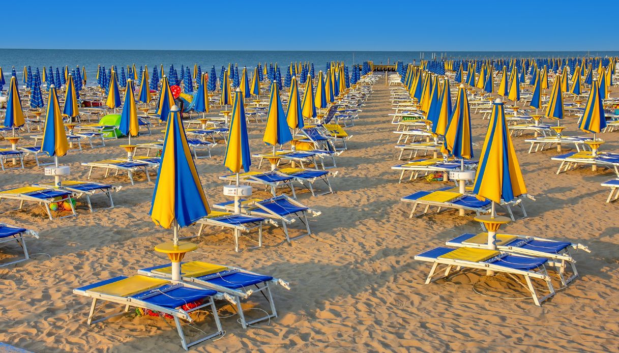 Estate modello lockdown per la guerra in Iran, allarme in Italia