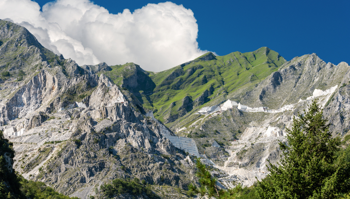 Minerale unico scoperto nelle Apuane