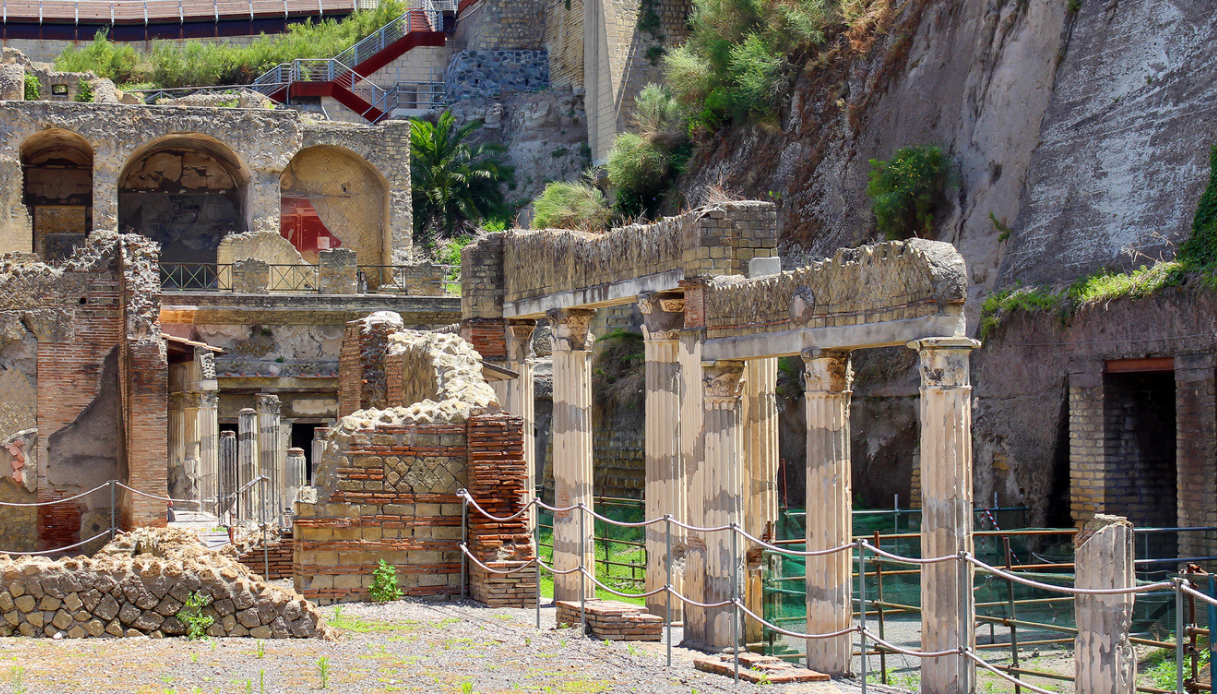 A Ercolano riapre la Casa del Mobilio Carbonizzato