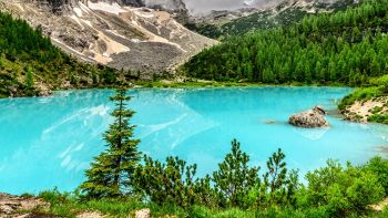 Lago di Sorapiss preso d'assalto
