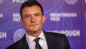 orlando-bloom-forte-dei-marmi-retroscena-cena