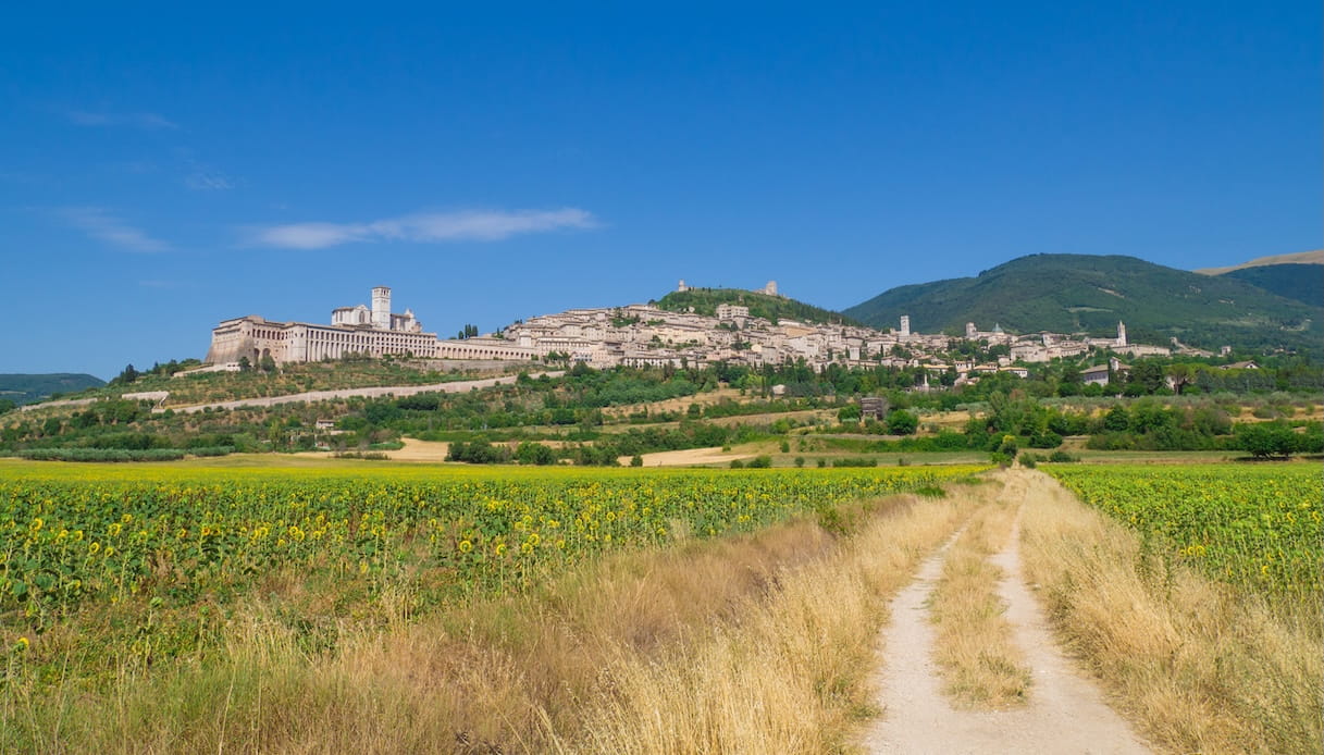 In Italia nasce il Cammino di Francesco che attraversa 6 regioni