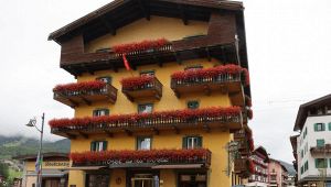 Hotel de la Poste, Cortina