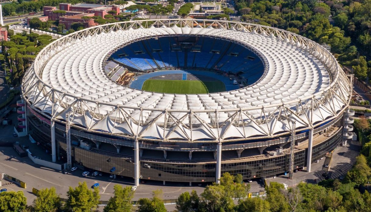 Lo Stadio Olimpico cambia look per Euro 2032: nuova capienza