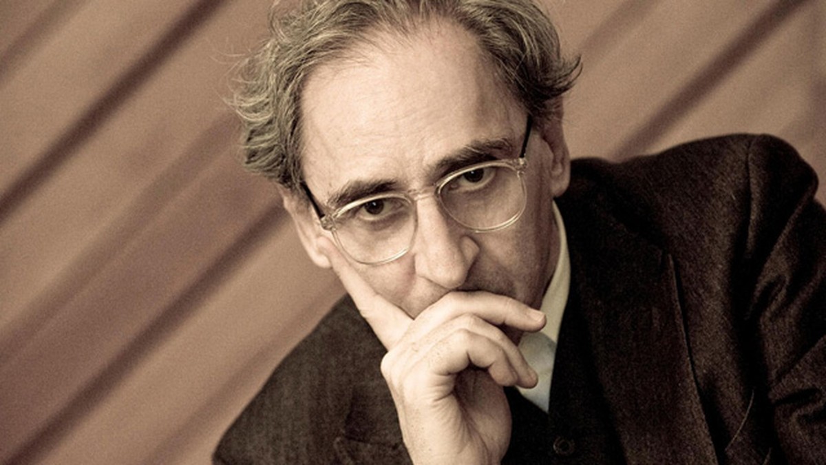 https://wips.plug.it/cips/libero.it/magazine/cms/2022/05/franco-battiato-le-nostre-anime.jpg