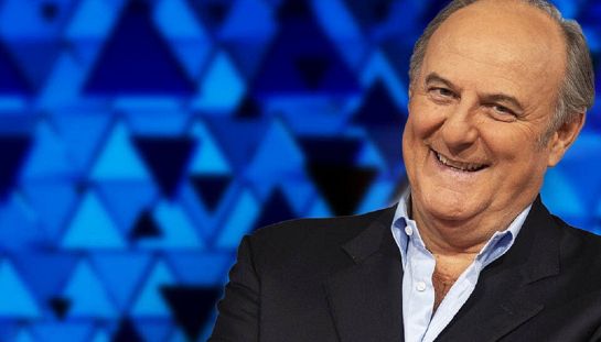 Gerry Scotti tiene il colpo