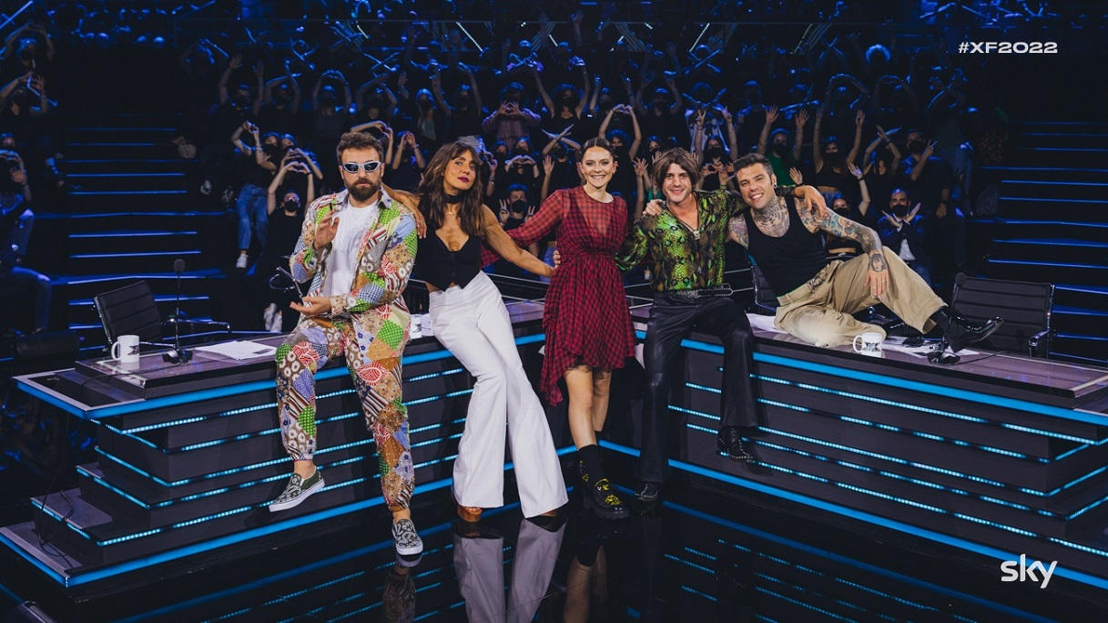 X Factor finale concorrenti, inediti e ospiti dell’8 dicembre