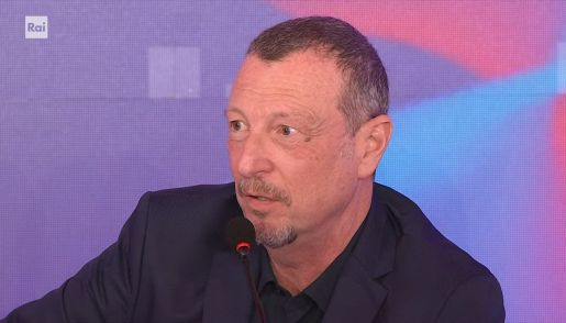 Amadeus in conferenza stampa