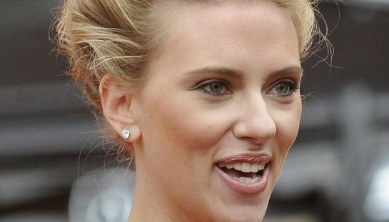 Scarlett Johansson e il suo seguito di uomini "speciali": chi sono