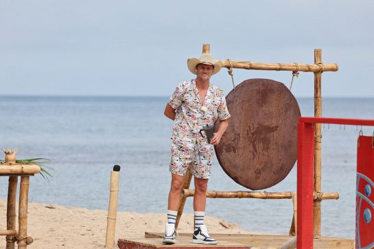 Alvin sbotta sui social contro Ilary Blasi e forse anche Enrico Papi