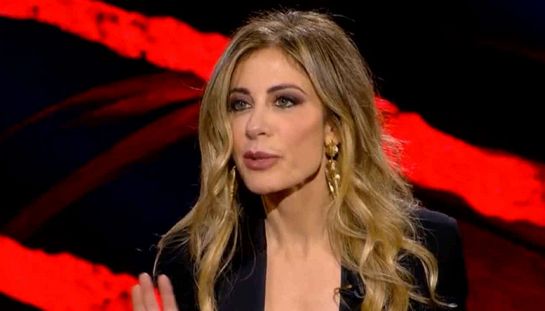 Italia loves Romagna: tutti contro Francesca Fagnani (pure Alessia Marcuzzi, che poi spiega)