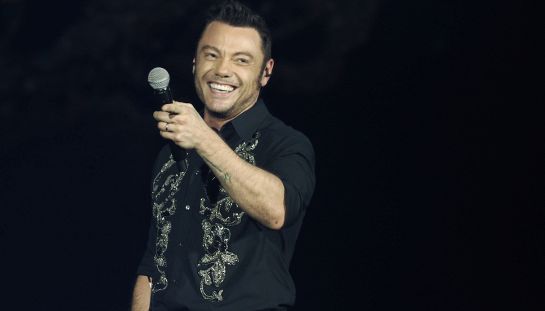 Tiziano Ferro oggi 43 anni: figli, depressione, bulimia, alcolismo