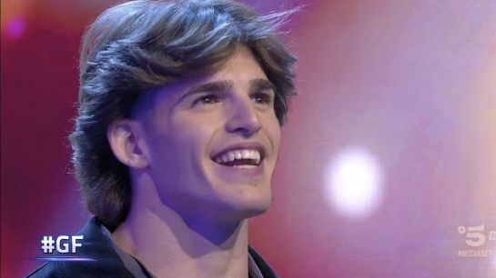 Paolo vorrebbe chiarire con Letizia