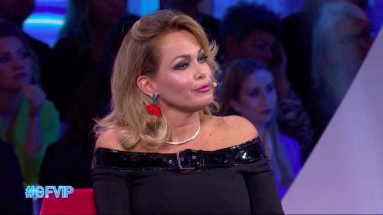 I volti televisivi: Sonia Bruganelli, Luca Barbareschi e Francesco Paolantoni