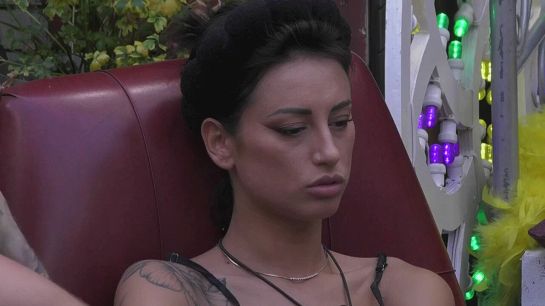 Letizia risentita verso Massimiliano