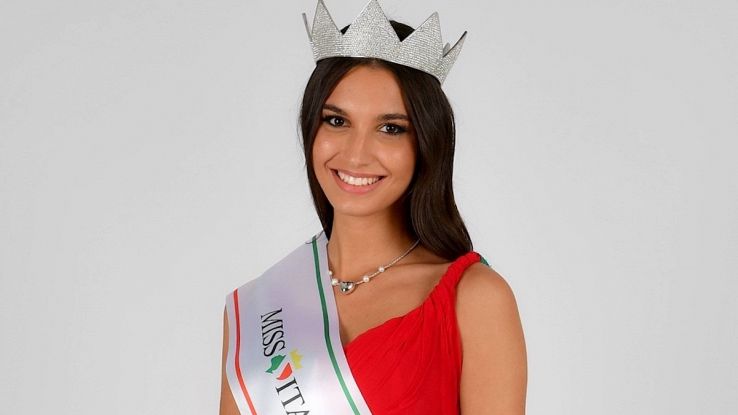 Miss Italia 2023 è Francesca Bergesio, polemica per padre senatore