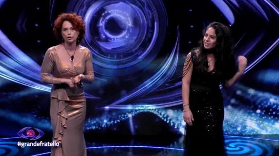 Continua lo scontro tra le due fazioni in casa